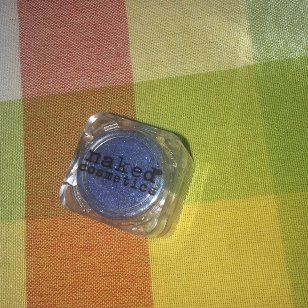 Naked Cosmetics Loose Eyeshadow